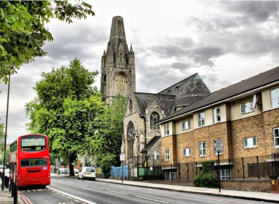 Boutique Modern Hotel Room For Two Near Tube And Bus Stations London Luaran gambar