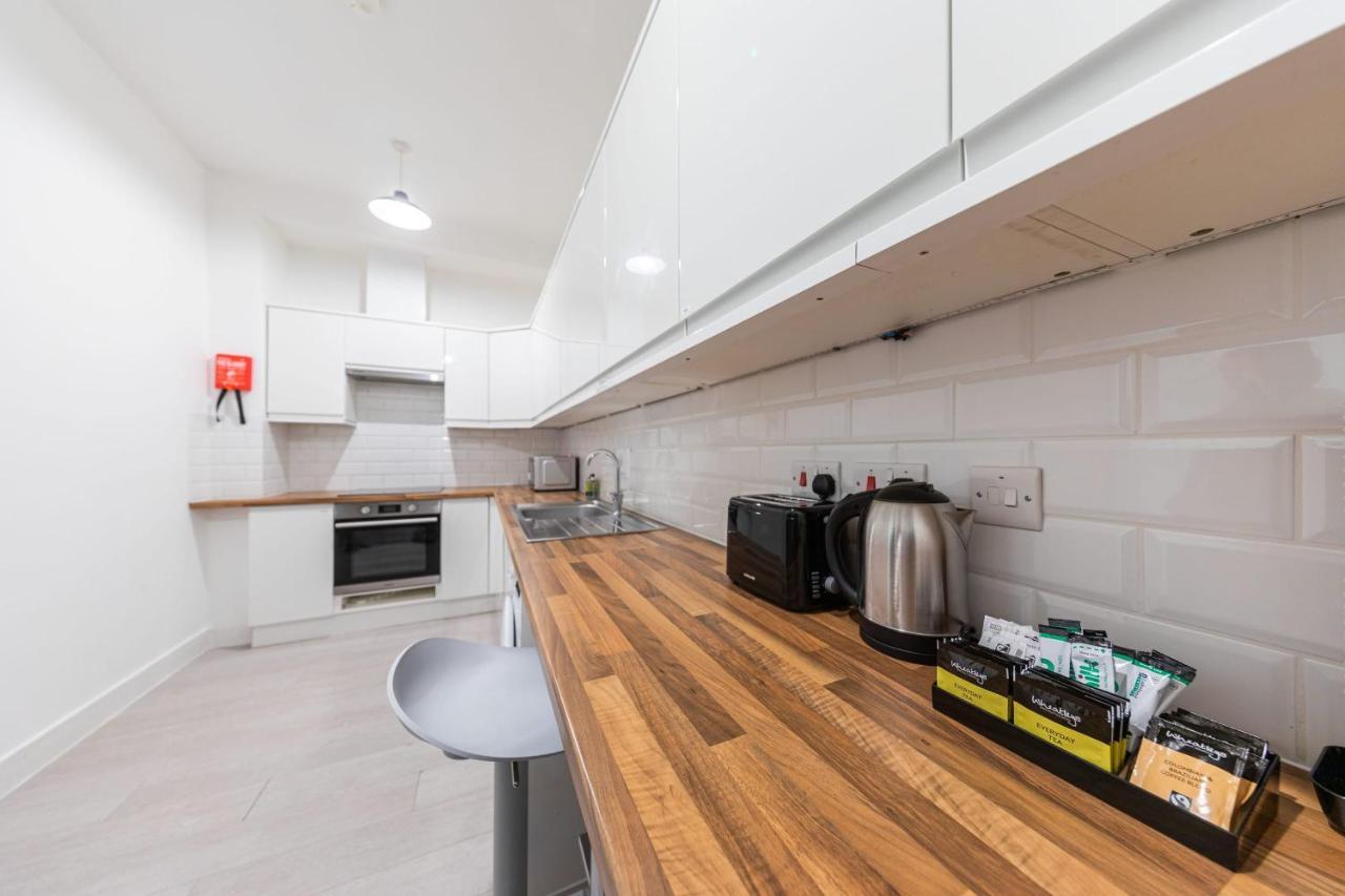 Boutique Modern Hotel Room For Two Near Tube And Bus Stations London Luaran gambar
